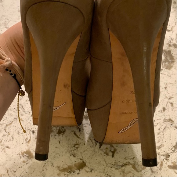 Brian Atwood Open Toe Platform Heels - size 37.5 - Picture 3 of 9